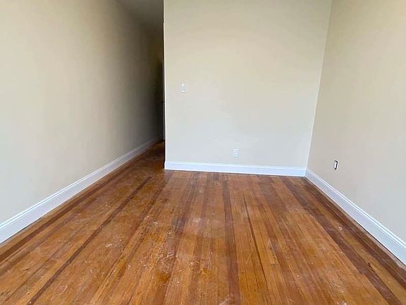4th image of 30-34 49th St #3A
