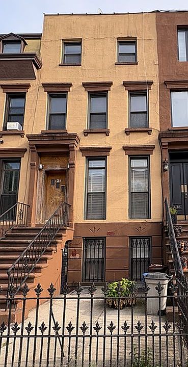 1st image of 438 Jefferson Ave