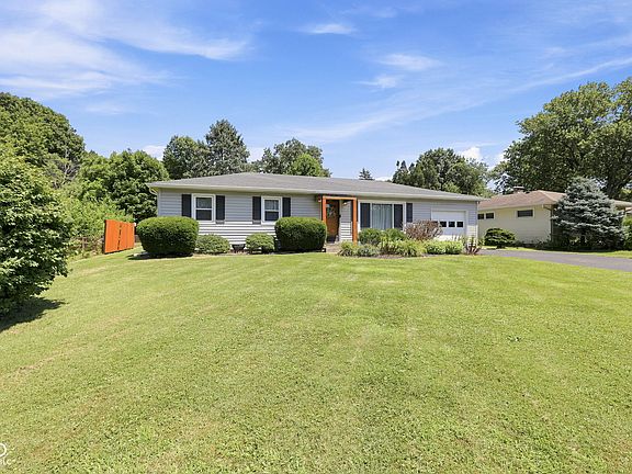 3rd image of 342 Woodview Dr