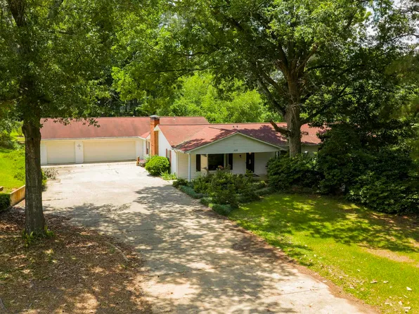 3177 Highway 24, Camden, AR 71701