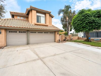 28271 Saiga Ct, Highland, CA, 92346