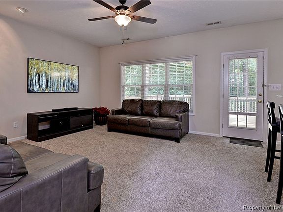 5th image of 6233 Weathersfield Way