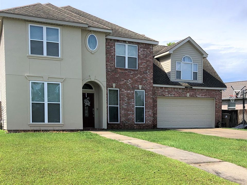 1st image of 11905 Summerhaven Cir