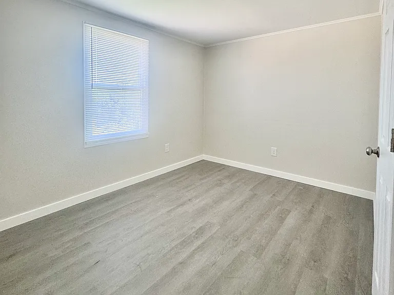 1165 Depot St NE — Photo 8