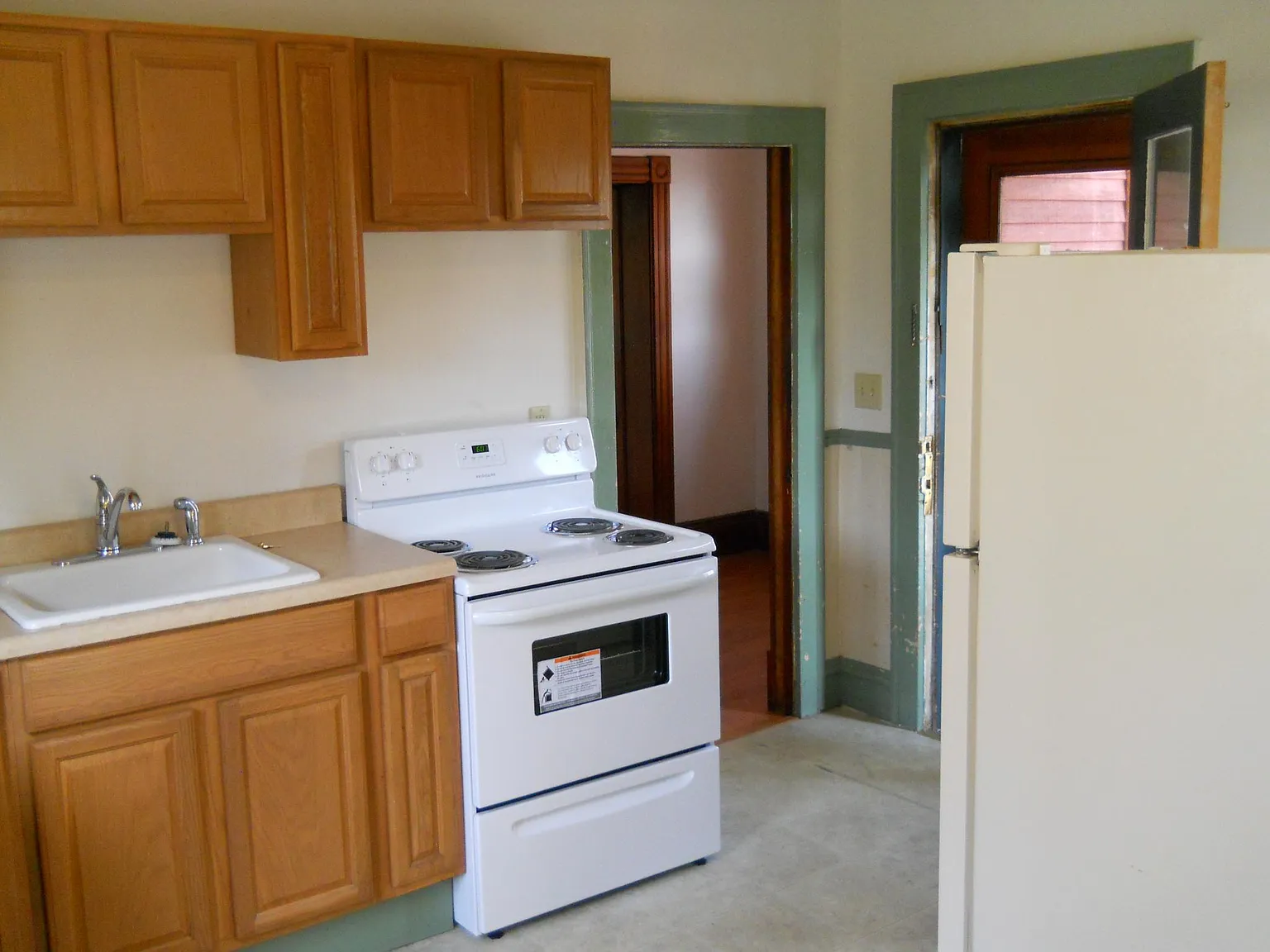 111 N Winooski Ave — Photo 3
