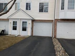 15554 Float Ln, Apple Valley, MN 55124