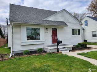 908 Woodville Ave, Monroe, MI
