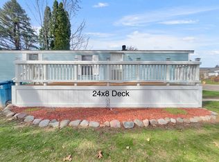 1819 Aldrin Ct, Milford, MI