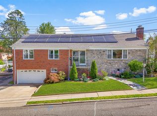 41 3rd St, Pelham, NY 10803