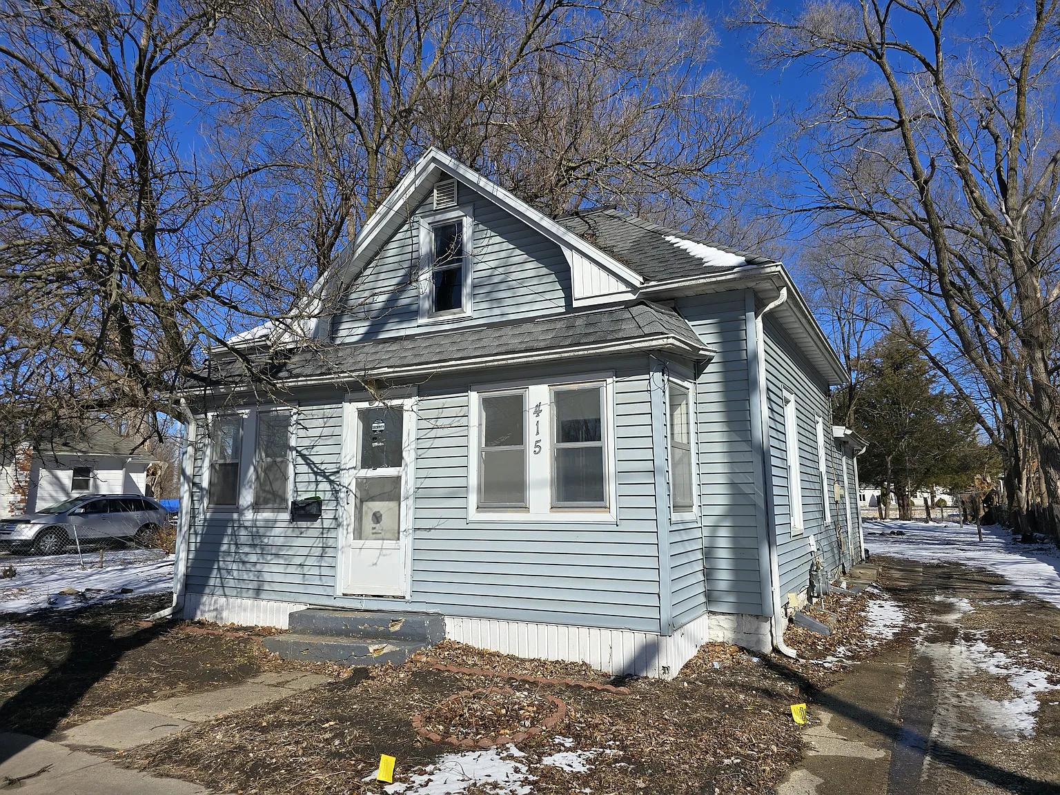 415 Adams Street - 1 — Photo 1