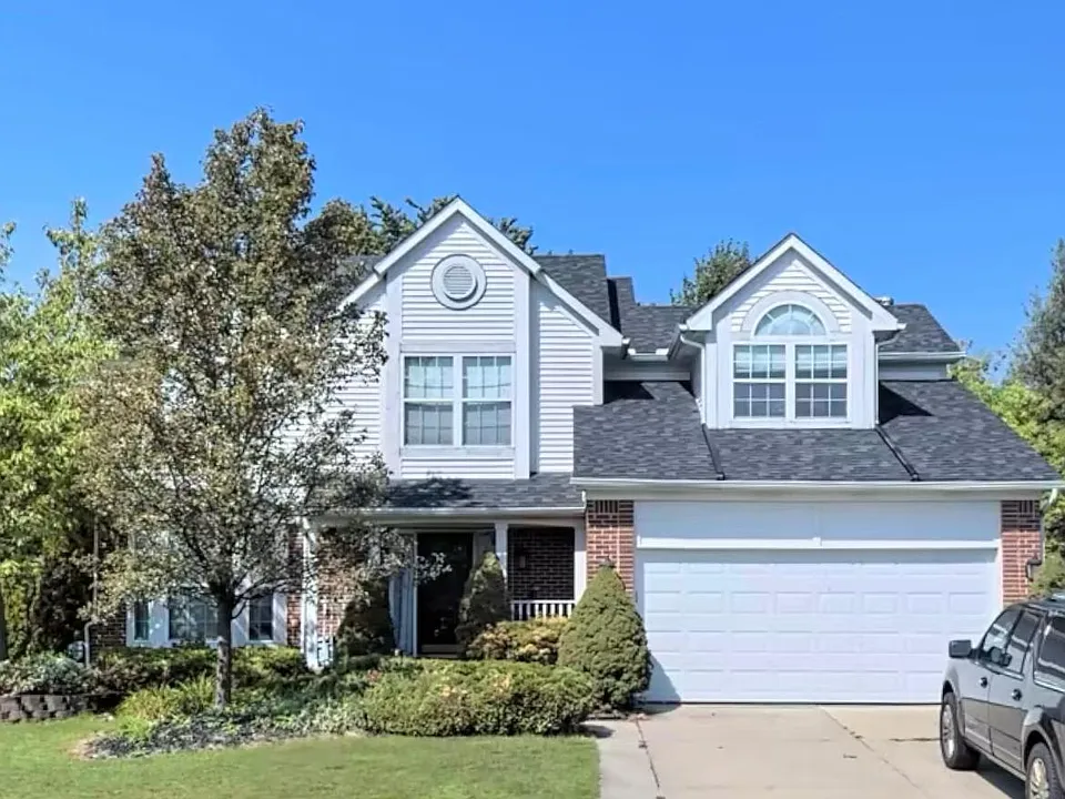 162 Easton Dr