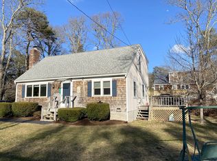 347 Cotuit Rd, Mashpee, MA 02649