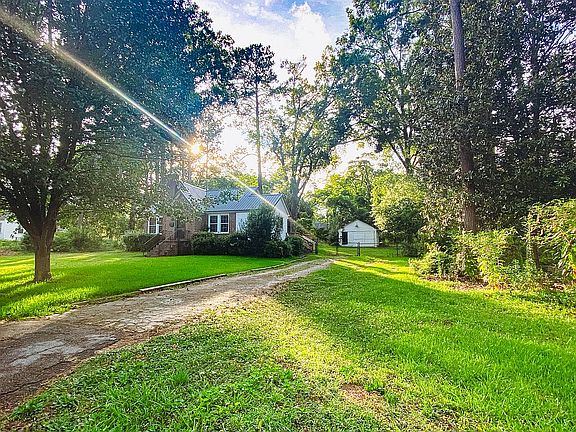 4th image of 216 Gracemont Dr