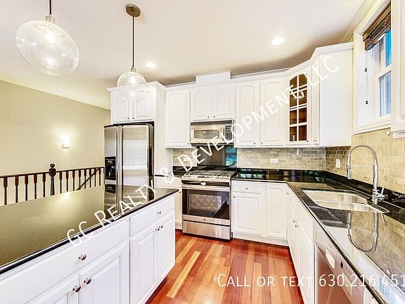 5th image of 4610 N Ashland Ave APT 1N