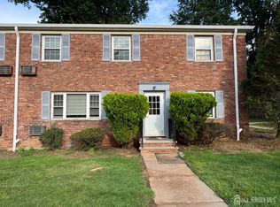 13 Wedgewood Dr APT 87, Verona, NJ 07044