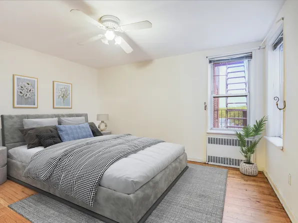 2675 Ocean Avenue image 1 of 14