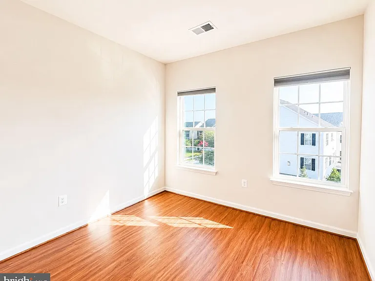 22605 Winding Woods Way — Photo 27