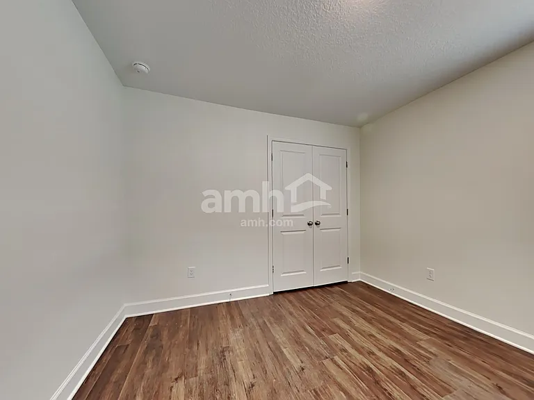 914 Tan Tara Trl — Photo 28