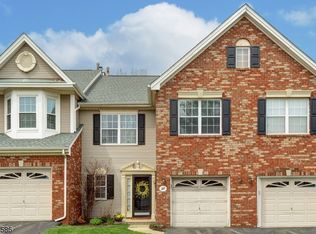 245 Amethyst Way, Franklin Park, NJ 08823