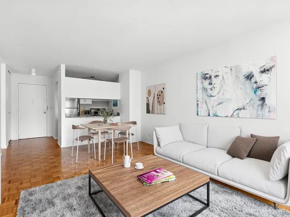 1 Irving Place image 5 of 12