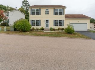 1 Anne Cir, Sterling, CT 06377