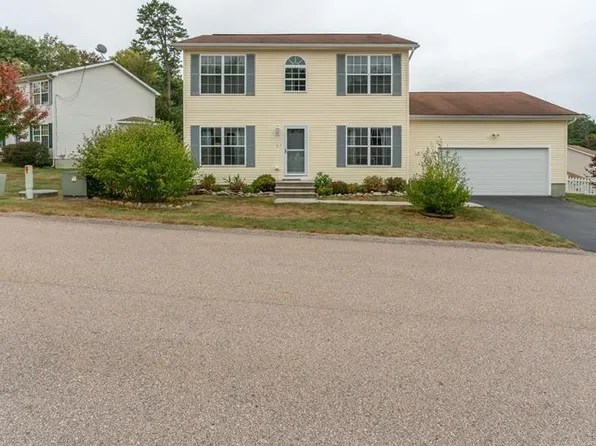 1 Anne Cir, Sterling, CT 06377