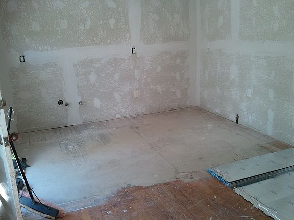 3rd image of 304 Brooks Ave
