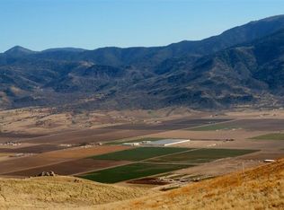 21900 Cottonwood Ct, Tehachapi, CA 93561