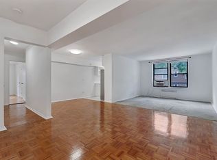 525 W 235th St APT 2D, Bronx, NY 10463