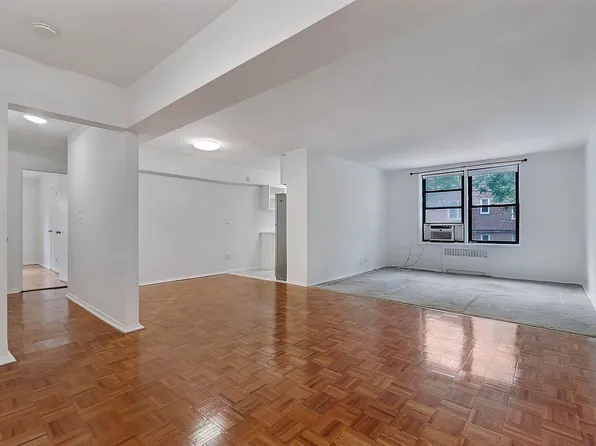 525 W 235th St APT 2D, Bronx, NY 10463