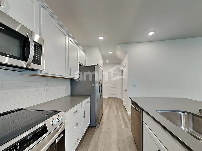 5125 Turnstone St SE — Photo 3
