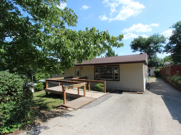 8617 Memory Trl, Wonder Lake, IL 60097