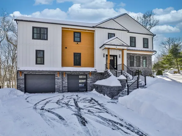 1 Whisper Way, Hopkinton, MA 01748