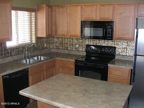 5th image of 17150 N 23rd St Unit 131