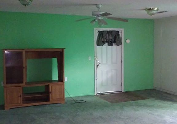 5th image of 401 N San Jacinto Ave
