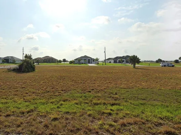 14 Redwood Dr, Placida, FL 33946