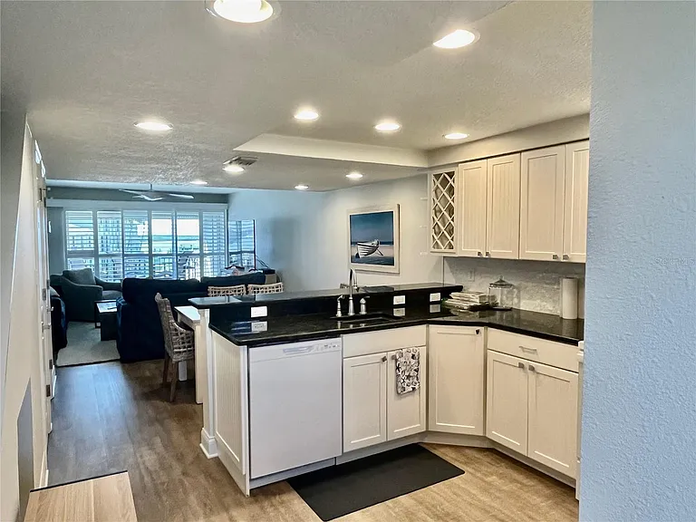 2100 N Peninsula Ave #2160 — Photo 4