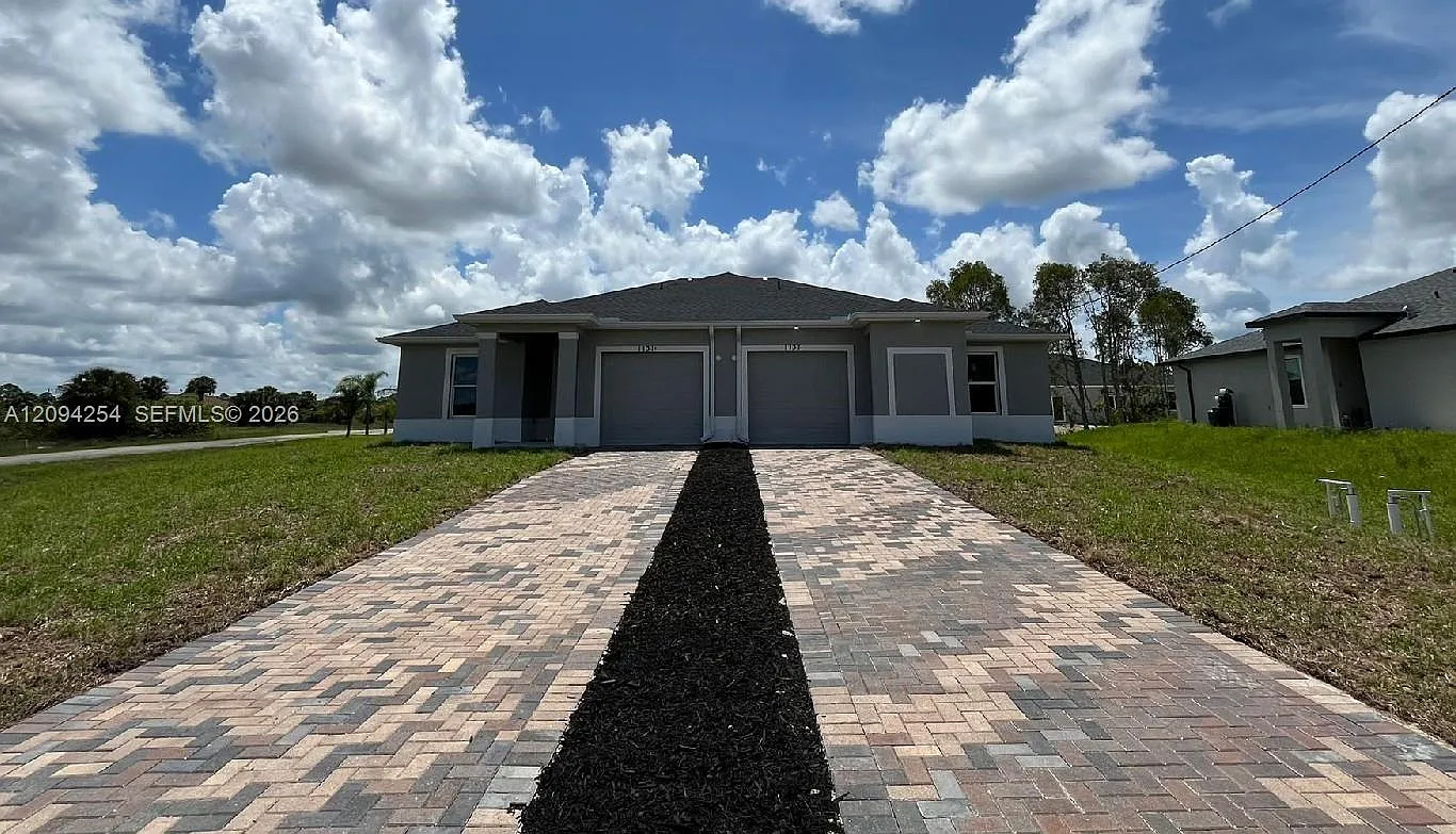 3 bed, 2.0 bath, $1,600 — Photo 1