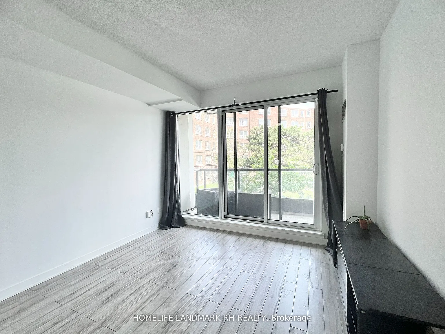 1 bed, $2,150 — Photo 2
