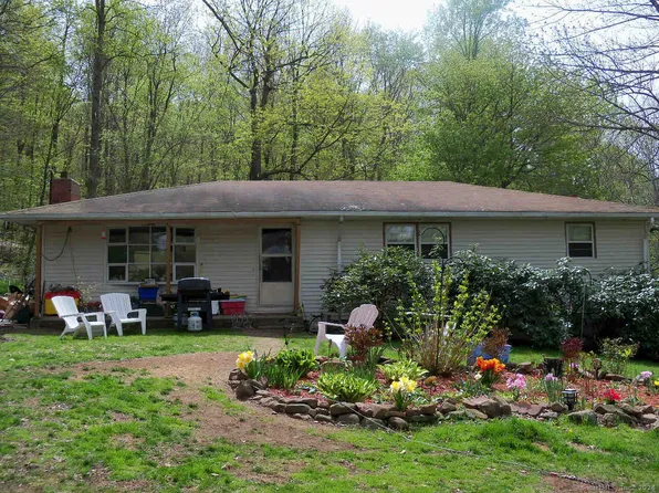 150 Reeds Gap Road, North Branford, CT 06472