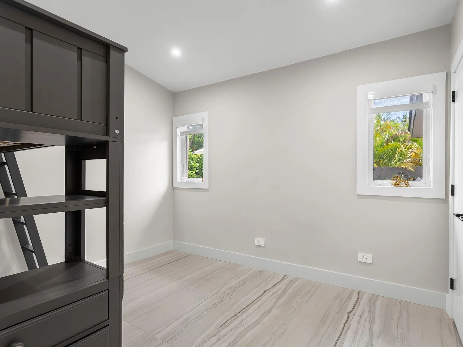 6921 Trouville Esplanade — Photo 3