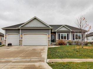 710 SW Springfield Dr, Ankeny, IA 50023