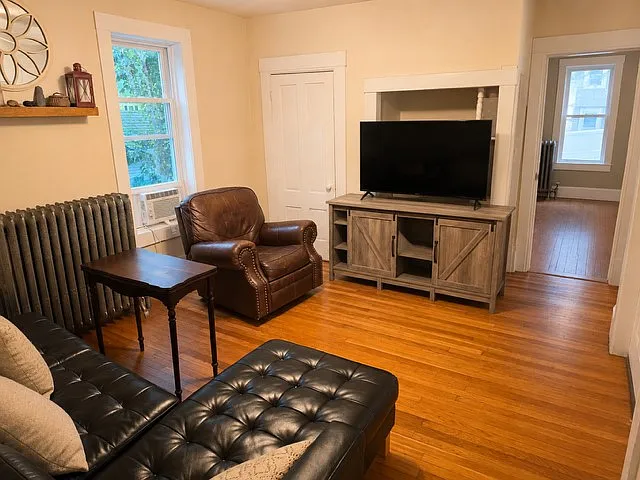 53 Cabot St — Photo 2