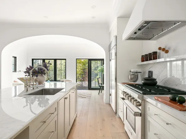 189 Prospect Place image 1 of 27