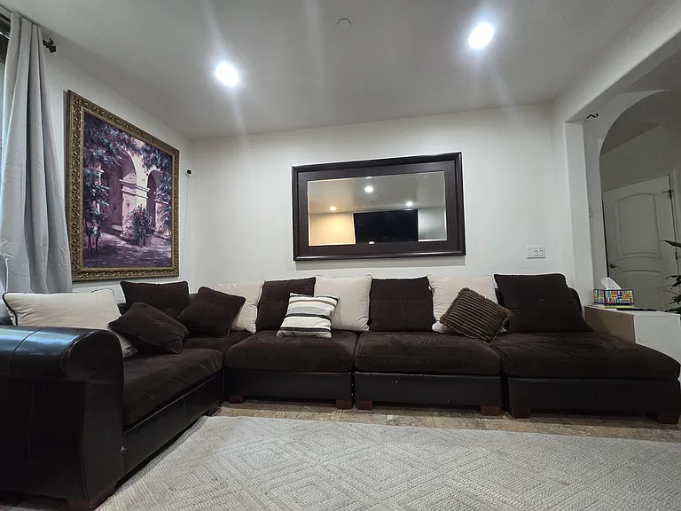 19701 Camden Ave — Photo 9