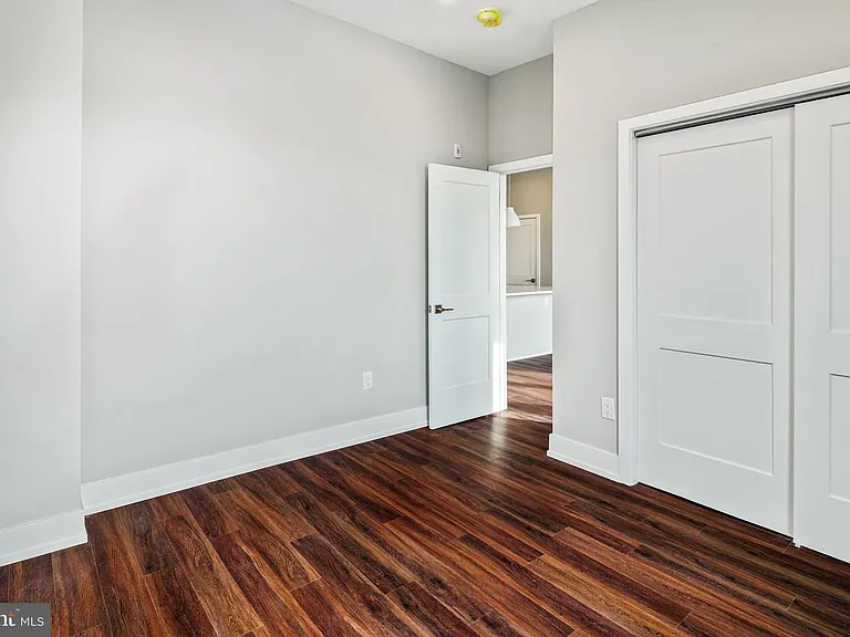 1527-29 Ridge Ave #1B — Photo 21