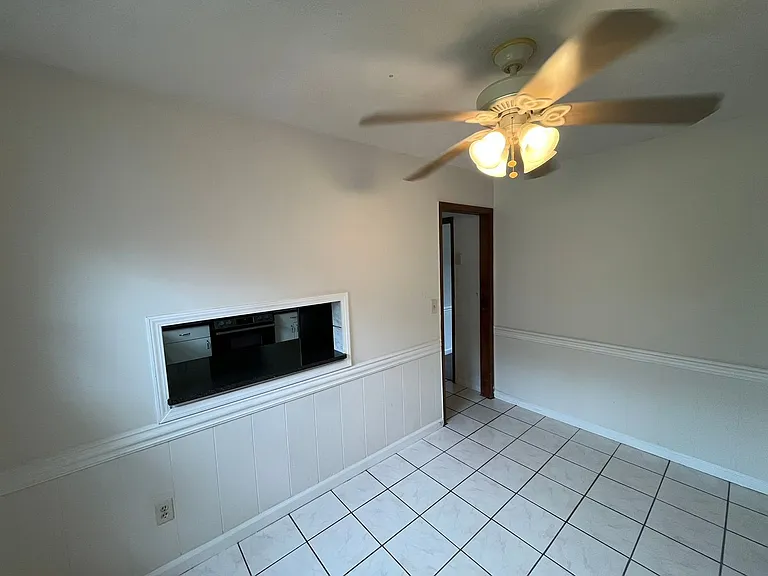 3911 Curry St — Photo 6