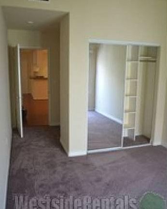 4th image of 1771 Beloit Ave APT 302