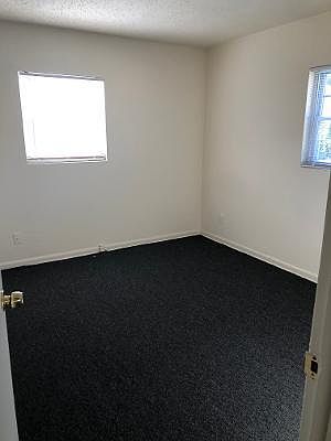 4th image of 1511 41st St #B