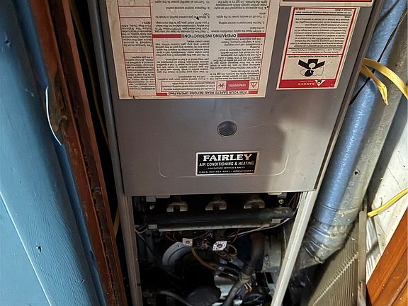5th image of 2192 McRay Ave